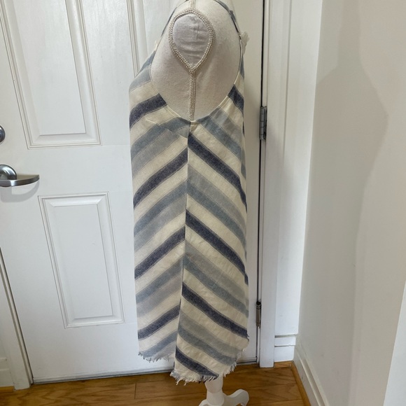 NWT Gilli Shift Dress - Picture 3 of 11